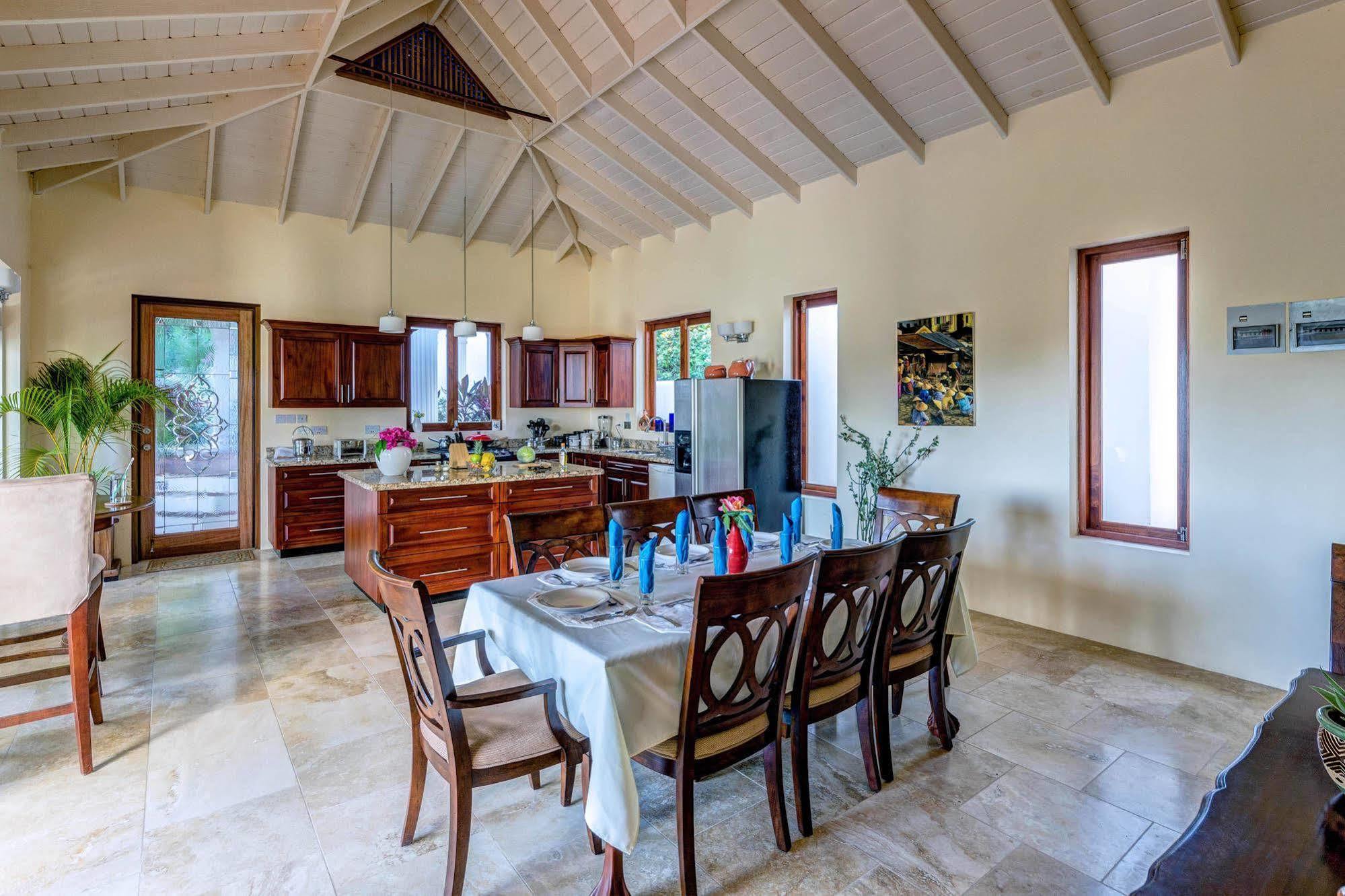 Sadewa Villa Port Elizabeth Bagian luar foto